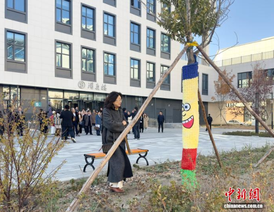 10��23���������L������W(xu��)���o�䴩�������������� �z