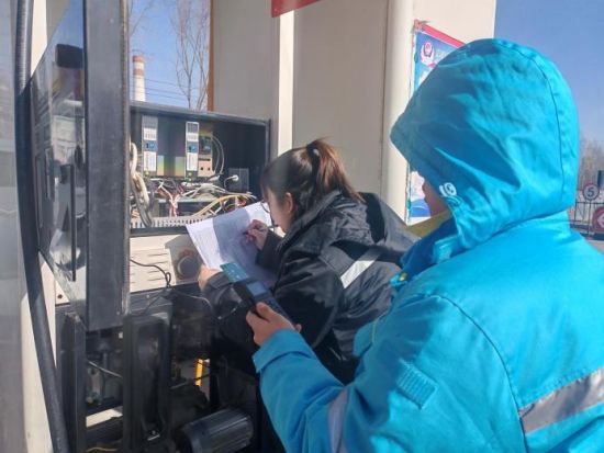 �|Դ�ֹ�˾�z��С�M������վ�O(sh��)���M(j��n)�Йz����